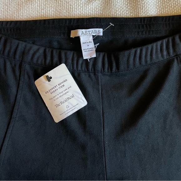 Astars black suede-like leggings - Picture 3 of 7